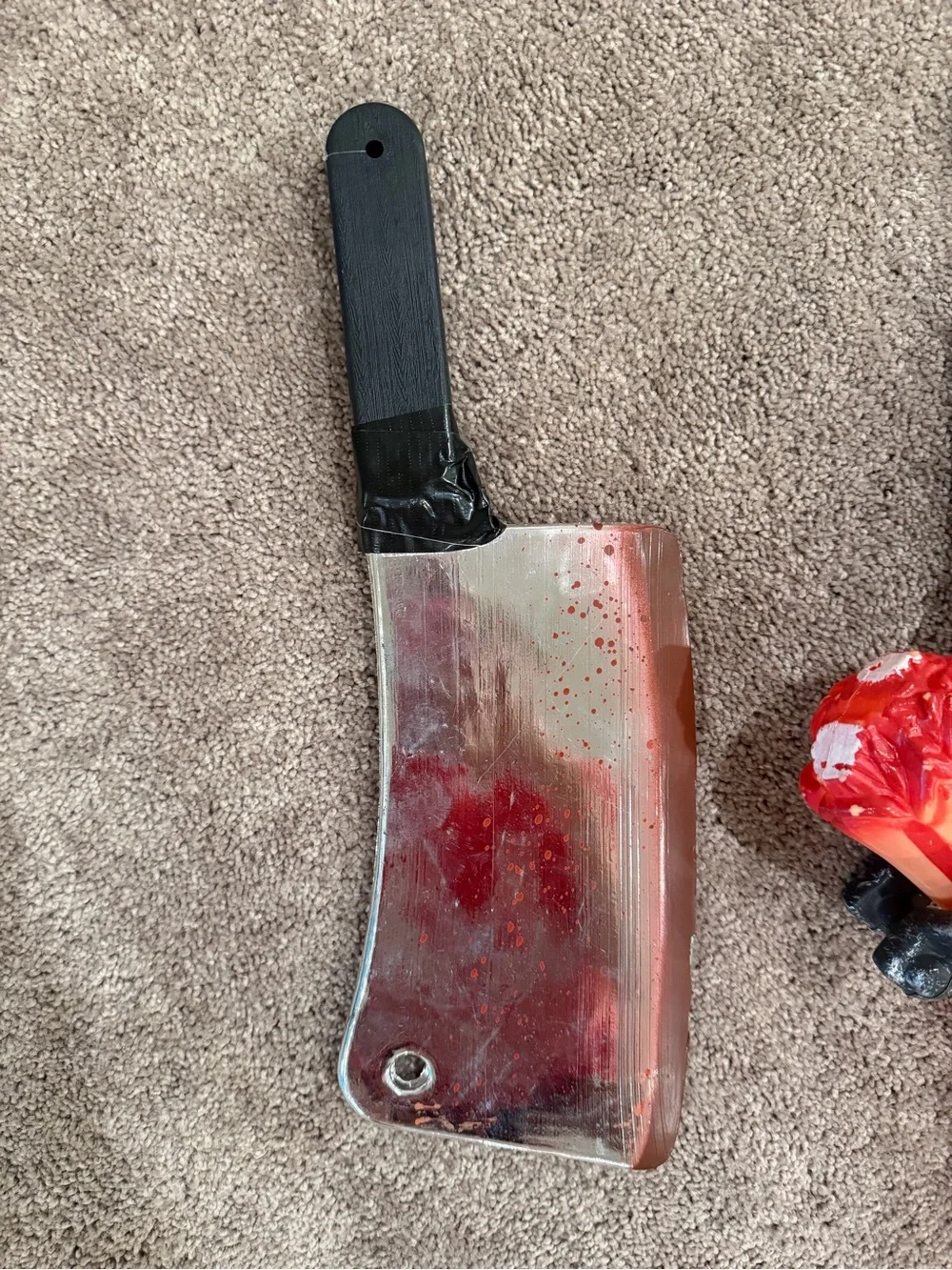 N/A knife bloody